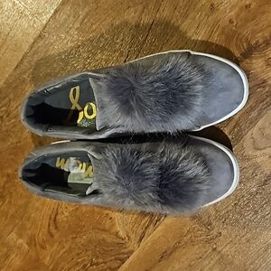 Sam Edelman faux leather gray sneakers 👟 w/ pompoms size 8